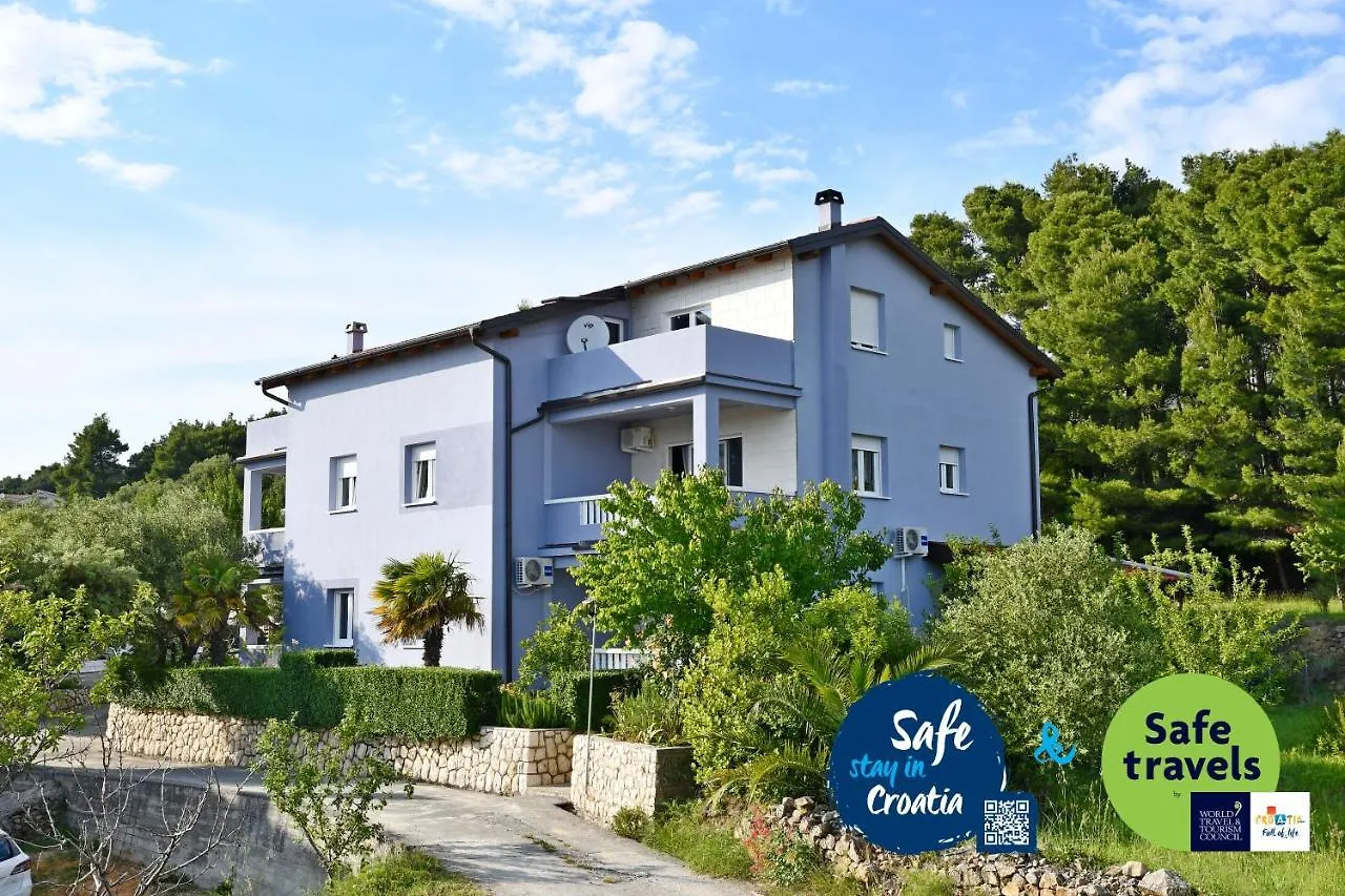 Apartmani Novotny- Zuti Banjol 0*,  Croatia